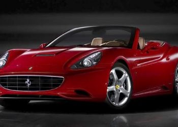 За рік Ferrari випустить купе-кабріолет California