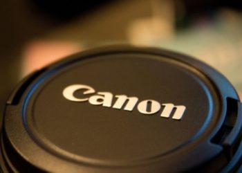 Canon випустить ще дві