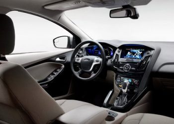 Ford використовуватиме для конструювання автомобілів пластикові пляшки