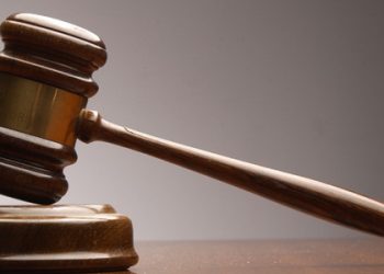 Apple намагається не пустити Galaxy S III в США