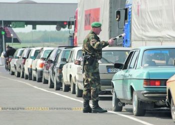 Украинскую границу пересекли 4 миллиона человек за время Евро-2012