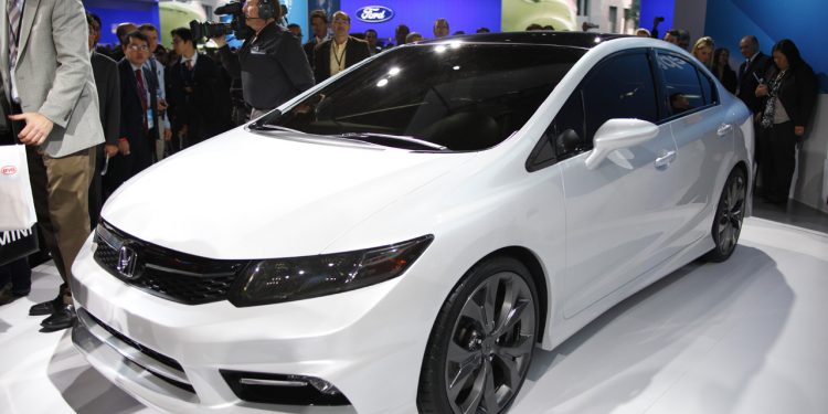 50 тисяч проданих Honda Civic 2012 несправні