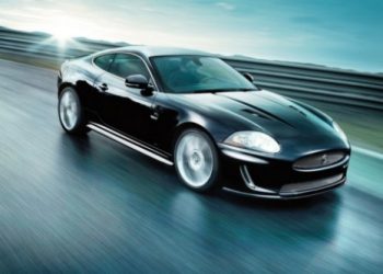 Jaguar тестує потужнішу версію XKR в Нюрбургринзі