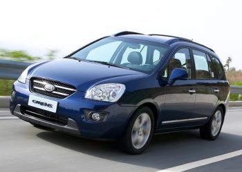 Нова KIA Carens вже проходить випробування