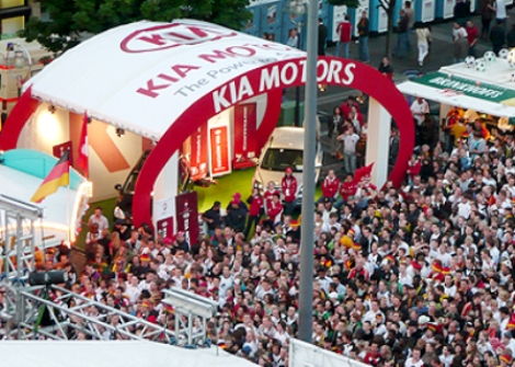 Корейський автовиробник КІА в кількох містах України проведе КІА Fan Fest
