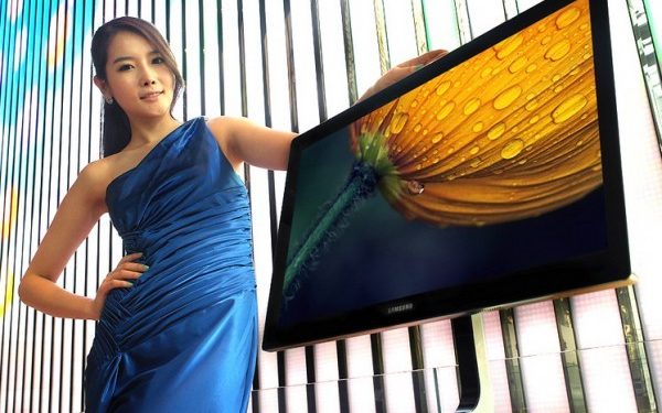 Новий стильний монітор від Samsung