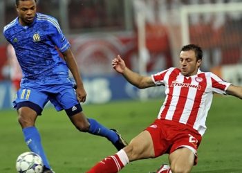 Игрок Греции покидает Евро-2012