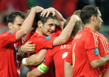 Штаб сборной России объяснил провал на Евро-2012