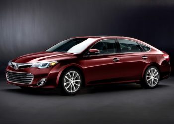 Toyota Avalon 2013 після ренесансу