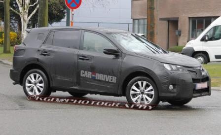 Вдалося роздобути знімки нової Toyota RAV4