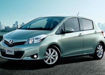 Toyota Yaris Hybrid 2012