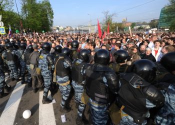 Участникам беспорядков на Болотной начали предъявлять официальные обвинения