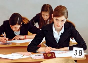 Результаты ЕГЭ по русскому языку 2012 огорчат 3 % выпускников