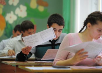 Результаты ЕГЭ по математике 2012 школьники смогут узнать после 19 июня