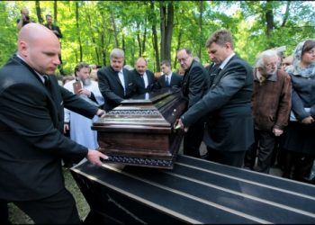 Эдуарда Хиля похоронили в Петербурге