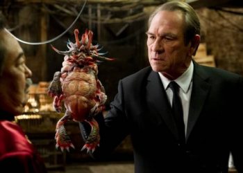 Смотреть «Люди в черном 3» в кинотеатр пришло больше людей, чем «Мстителей»