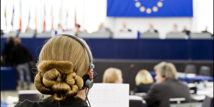 В Европарламенте опять обсуждали Украину