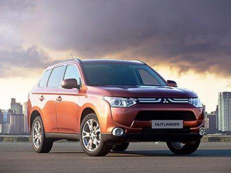 Mitsubishi outlander из японии