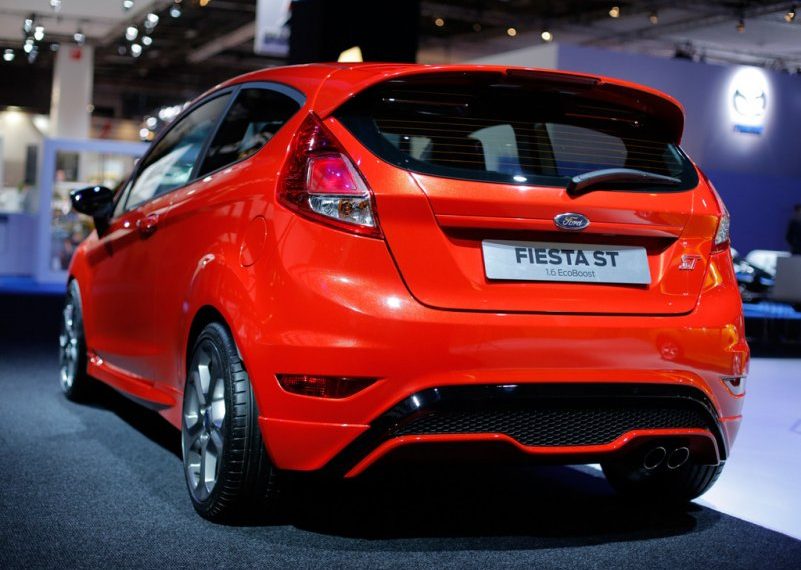 Ford Fiesta St пятидверный