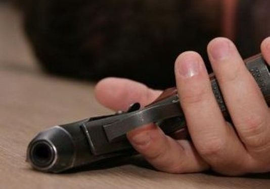 На Ставрополье 12-летний мальчик застрелился из отцовского оружия