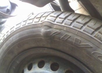 Как действовать при боковом повреждении корда автомобильной покрышки