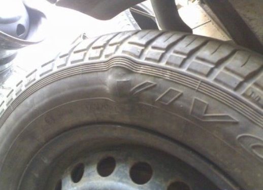 Как действовать при боковом повреждении корда автомобильной покрышки