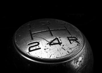 Як користуватися механічною КПП на різному дорожньому покритті