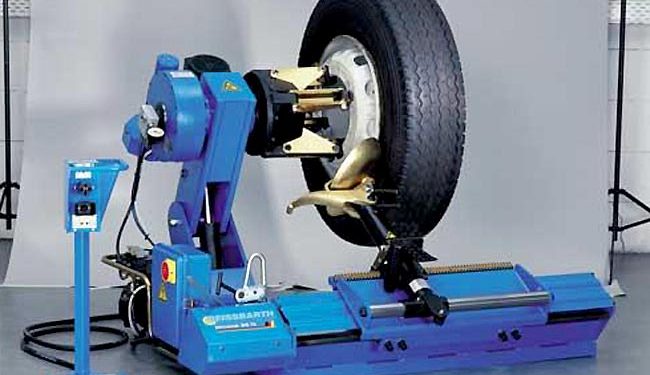 Шиномонтажні стенди для вантажних коліс