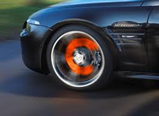 Що потрібно знати про екстрене гальмування