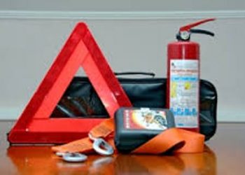 Список предметов, которые нужно всегда иметь в автомобиле