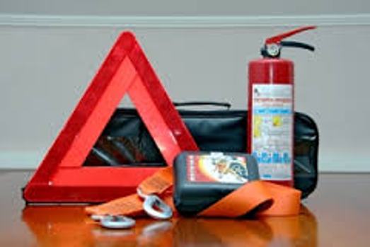 Список предметов, которые нужно всегда иметь в автомобиле
