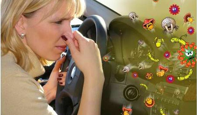 Як позбутися поганого запаху в автомобілі