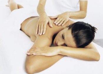 Чем полезен лимфатический массаж