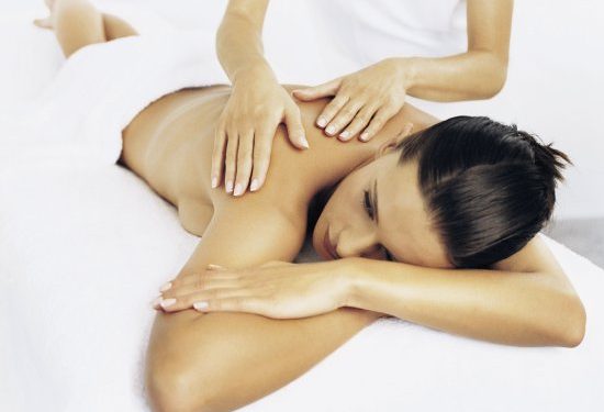 Чем полезен лимфатический массаж