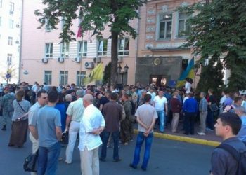 Жители Одессы разогнали пророссийский митинг
