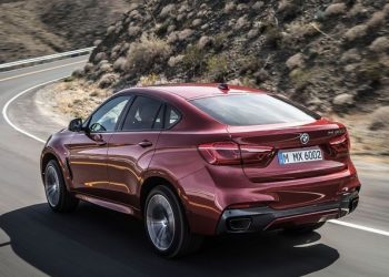 BMW перенесла презентацию кроссовера X6