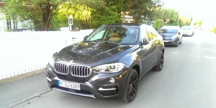 В Германии пойман BMW X6 2015