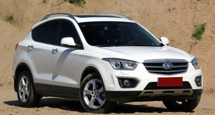 На моторшоу в Москве дебютирует бюджетный FAW Besturn X80