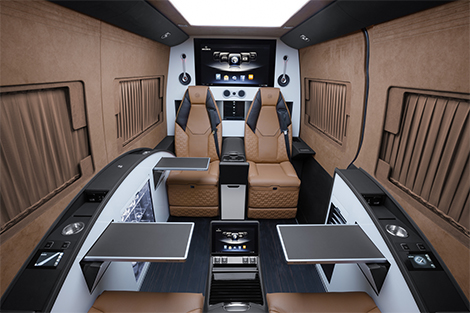 Brabus сделал из Mercedes-Benz Sprinter офис на колёсах
