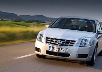 Cadillac собирается порадовать новым седаном
