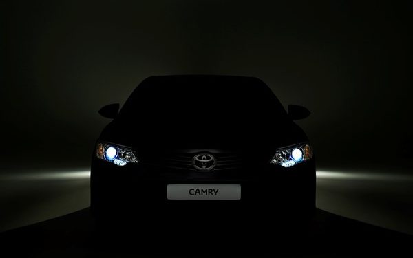 Опубликован первый тизер обновлённого Toyota Camry