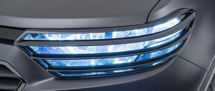 Chevrolet продолжает интриговать снимками Niva II