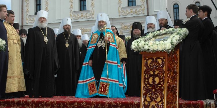 Церемония интронизации митрополита Онуфрия состоялась