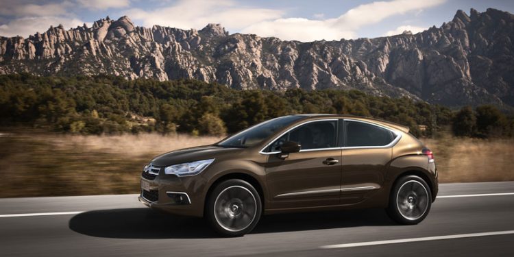 Citroen пополнится новым кроссовером DS