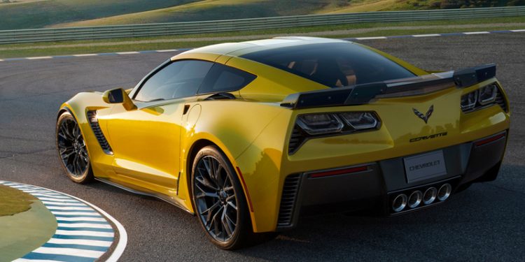 Стала известна стоимость самого мощного Chevrolet Corvette