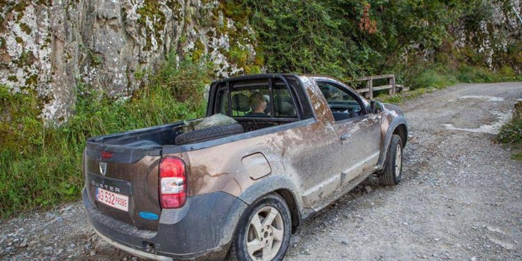 Совсем скоро пикап Dacia Duster станет серийным