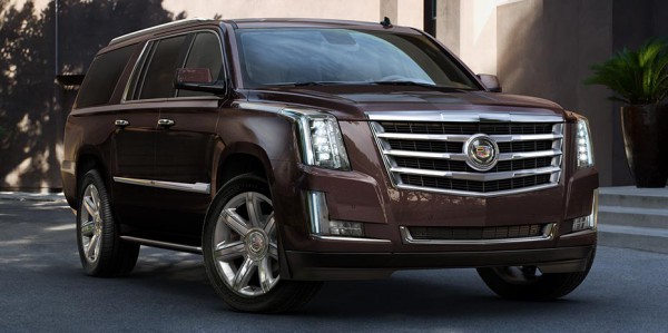 На автосалоне в Москве дебютировал Cadillac Escalade