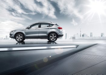 Новый Faw Besturn X80 появится на российском рынке уже в октябре.