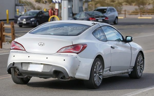 Hyundai Genesis Coupe замечен на первых тестах