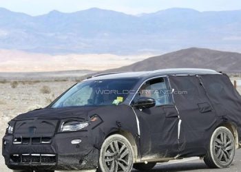 Фотошпионы обнародовали первые снимки нового кроссовера Honda Pilot